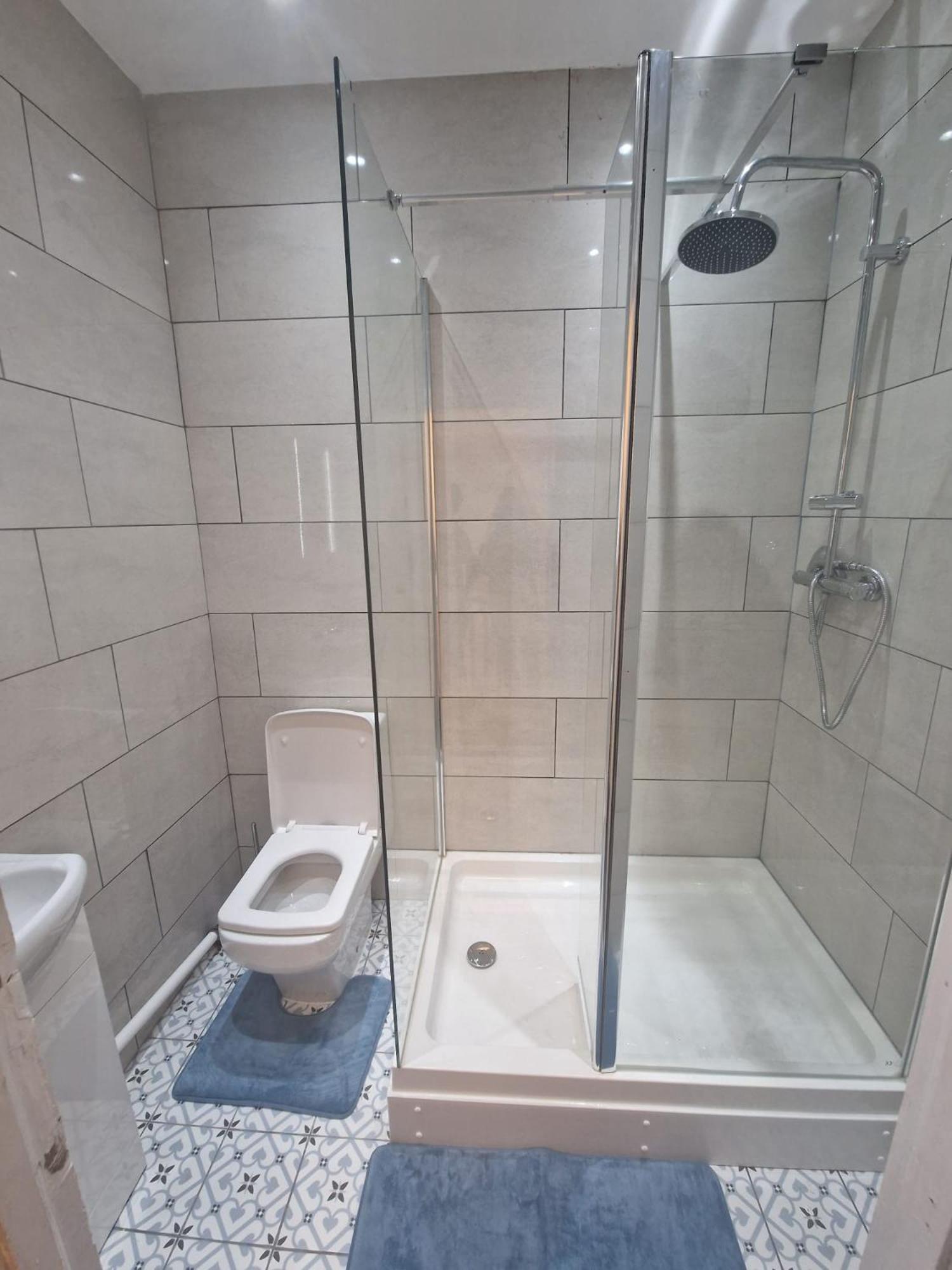 Large Digbeth Double Room Shared Bathroom Бирмингем Экстерьер фото
